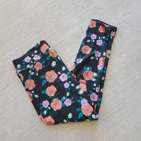 Lularoe Black Disney Rose Polka Dot TC Plus Legging Unicorn Print Floral HTF - Picture 1 of 3